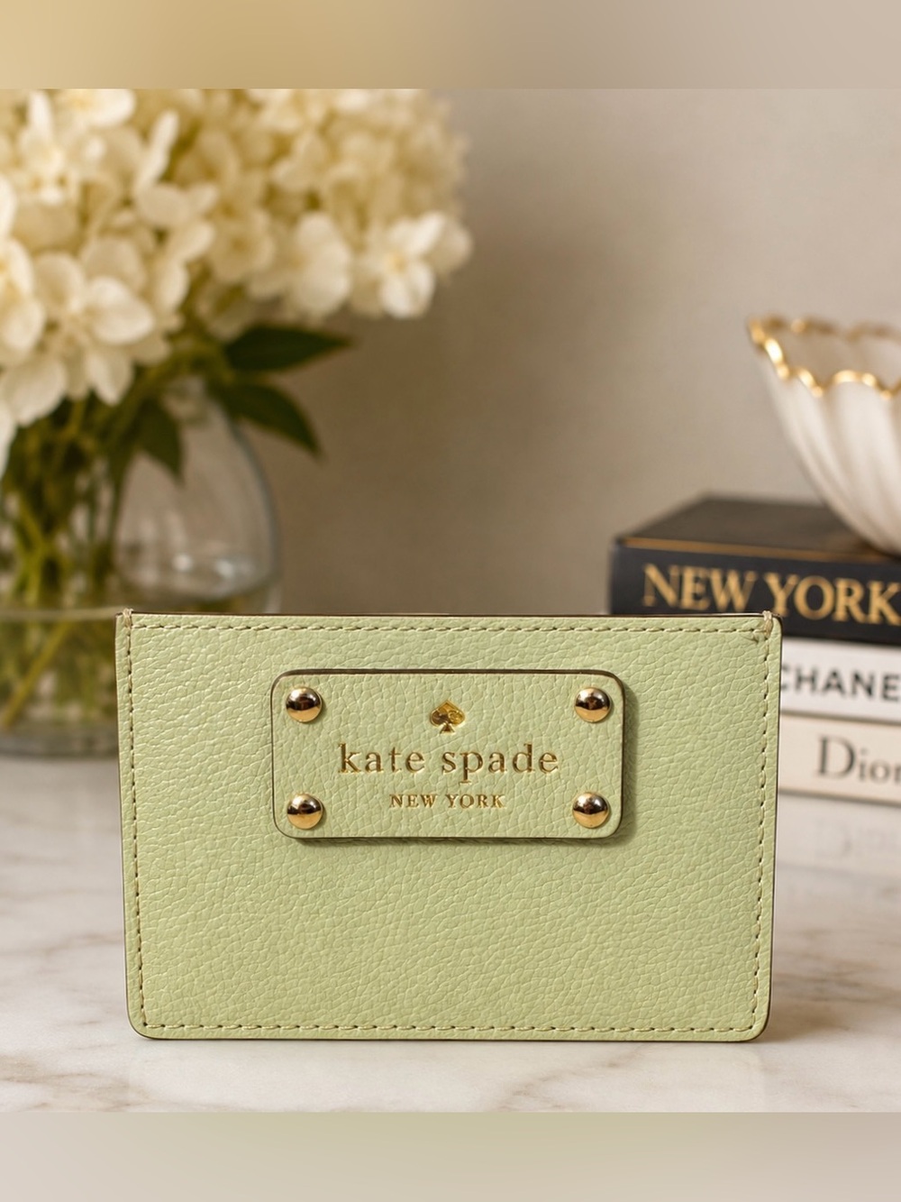 KATE SPADE
Leather Card Holder w/Gold Logo Plate Mint/Peach